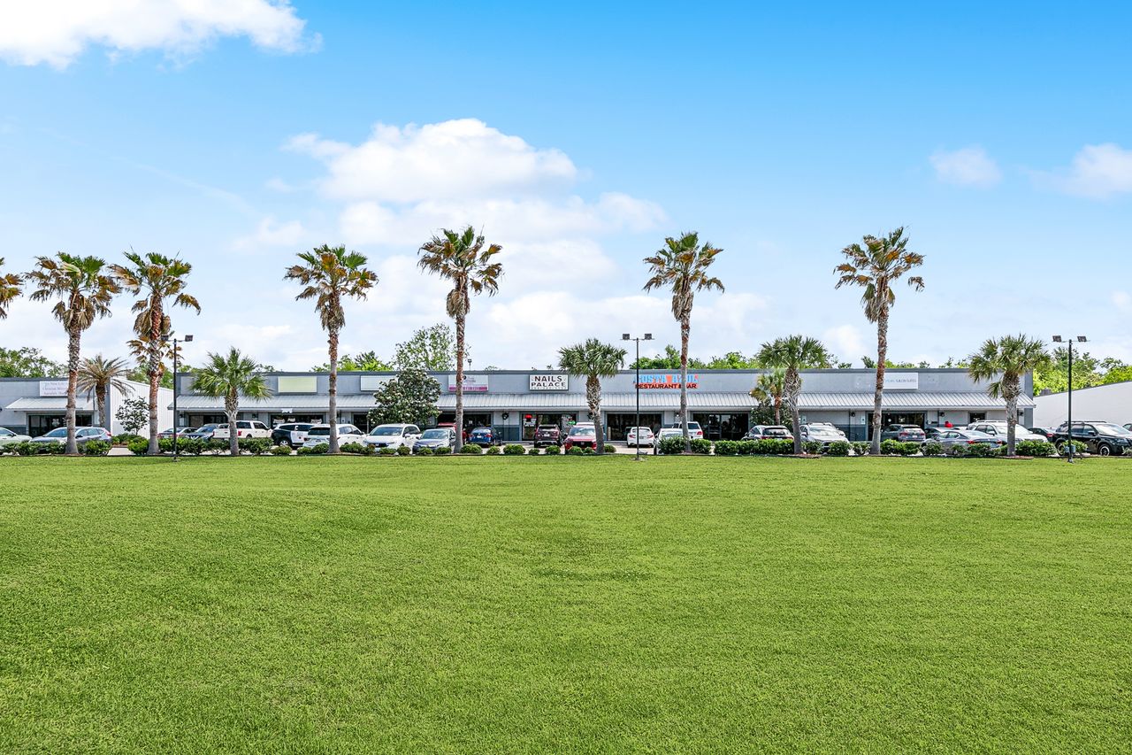 Commercial groundskeeping